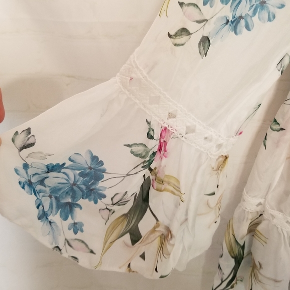 Tempo Paris silk floral blouse with frilly sleeves - Picture 3 of 6